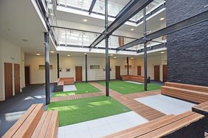 Communal area- click for photo gallery